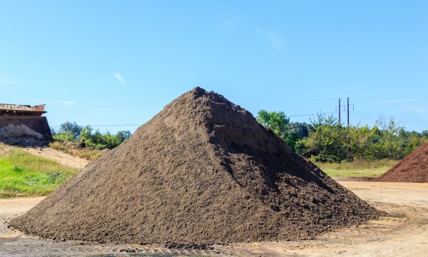 Bulk Topsoil Delivery in El Paso