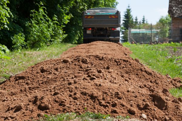 Residential Soil Delivery in El Paso